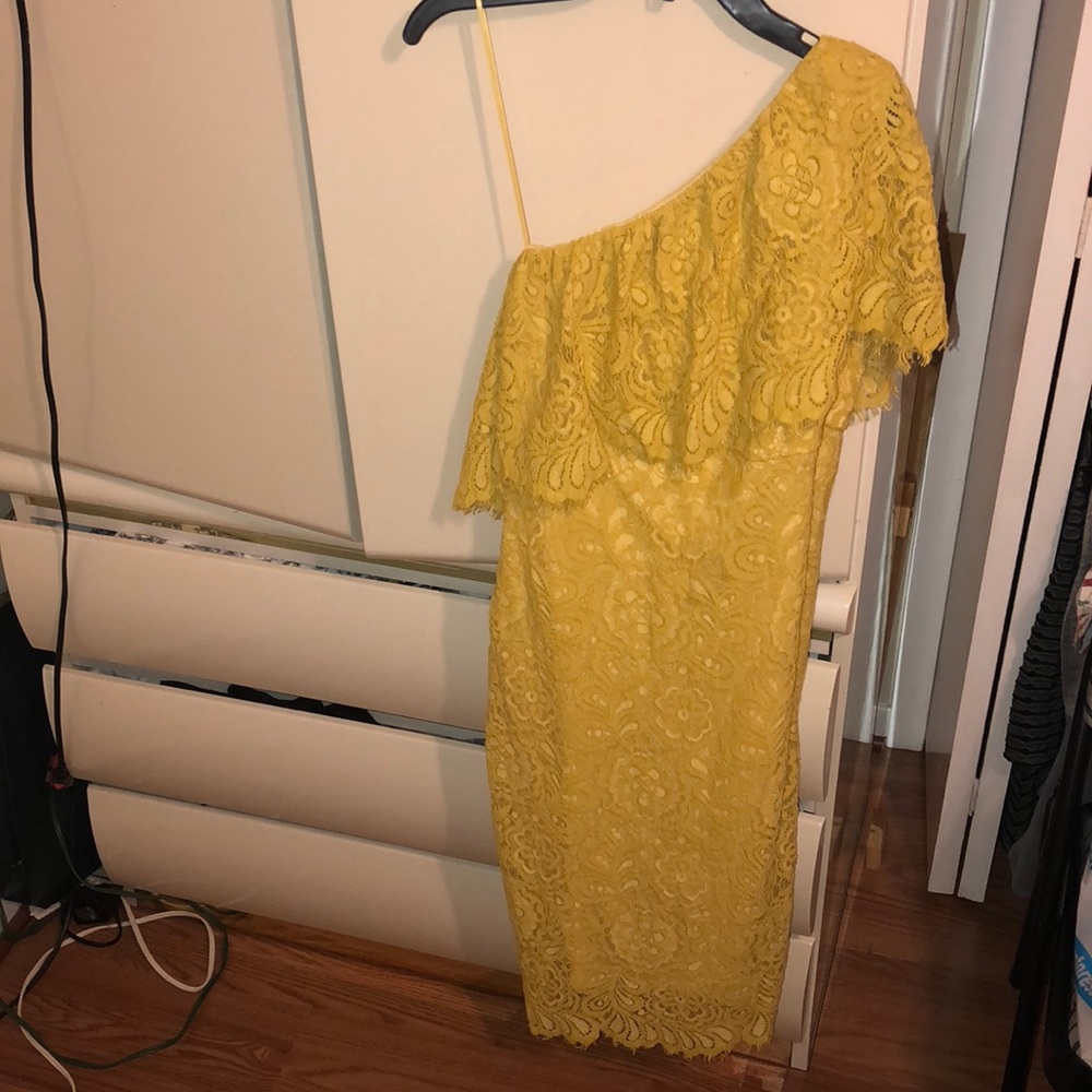 Jax black label yellow lace one shoulder dress